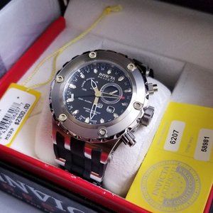 Invicta Subaqua Specialty Reserve GMT Alarm Black Dial on Rubber Strap